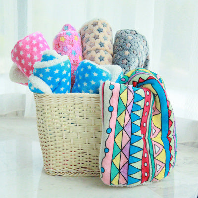 Cute Cat Blanket & Dog Pet Mat | Soft, Warm & Washable Pet Blanket